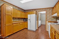 2132 Clinch Valley Rd, Thorn Hill, TN 37881