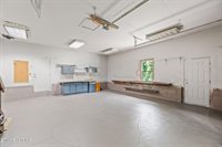 370 New Clear Branch Rd, Rocky Top, TN 37769