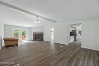 370 New Clear Branch Rd, Rocky Top, TN 37769