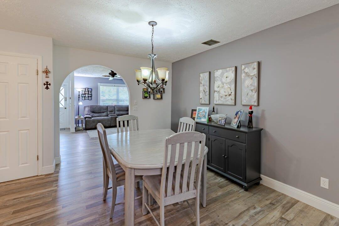 3048 SE Orchid Street, Stuart, FL 34997