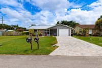 3048 SE Orchid Street, Stuart, FL 34997