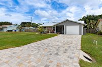 3048 SE Orchid Street, Stuart, FL 34997