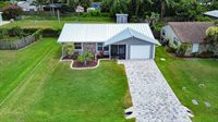 3048 SE Orchid Street, Stuart, FL 34997