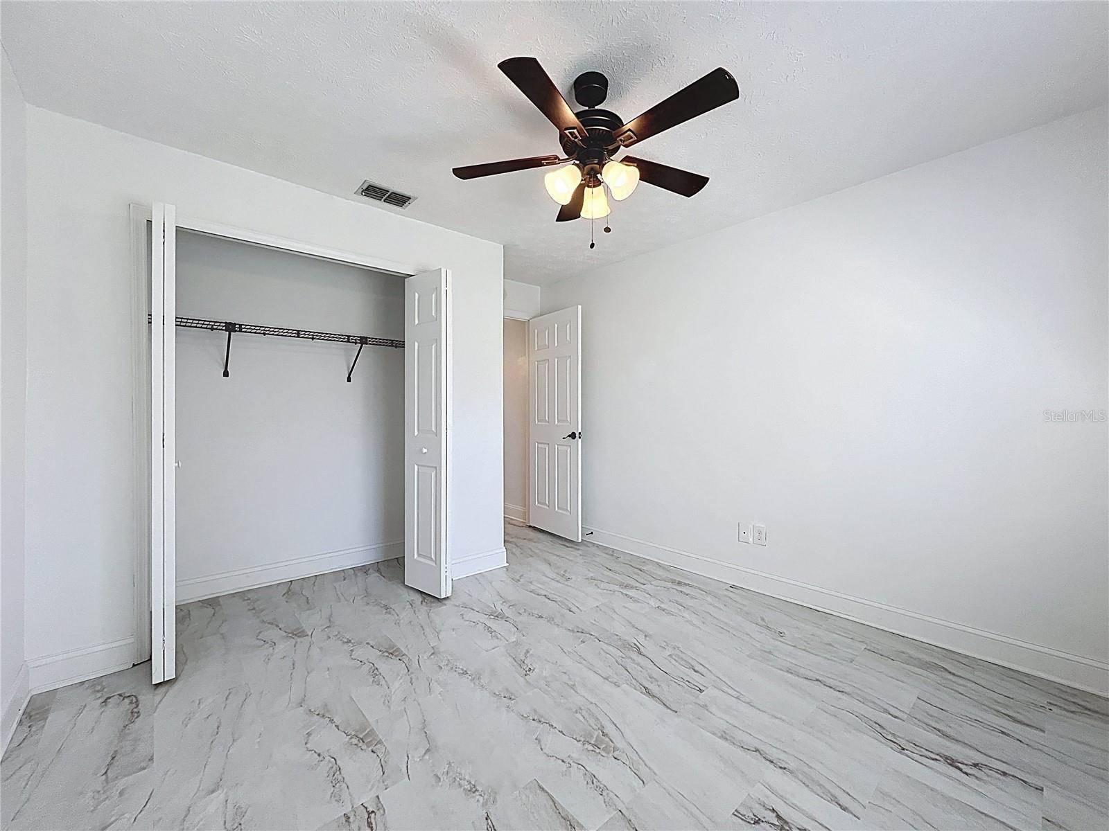 1005 Cameo Crest Lane, Valrico, FL 33596