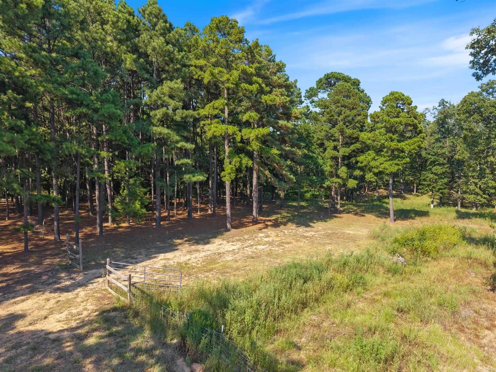 11 S Beryl Road, Jacksonville, AR 72076