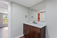 11 S Beryl Road, Jacksonville, AR 72076