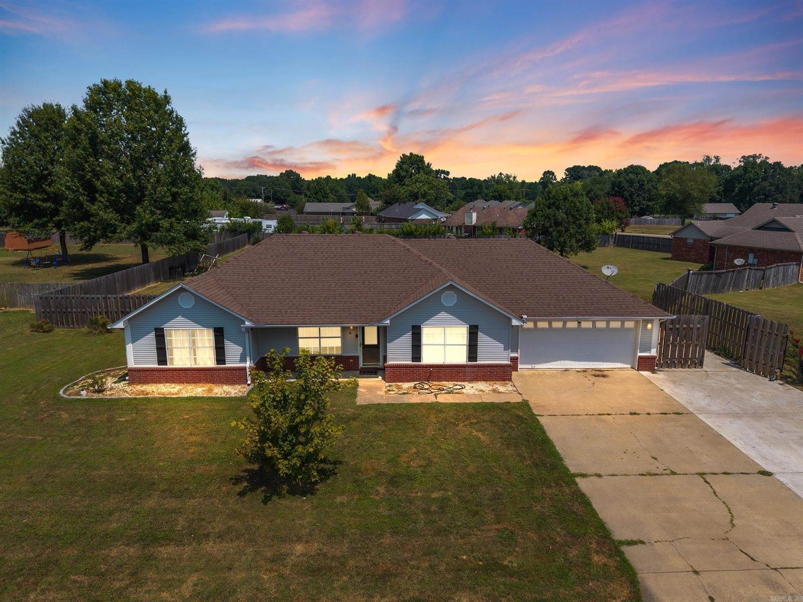 4 Hawk Drive, Vilonia, AR 72173