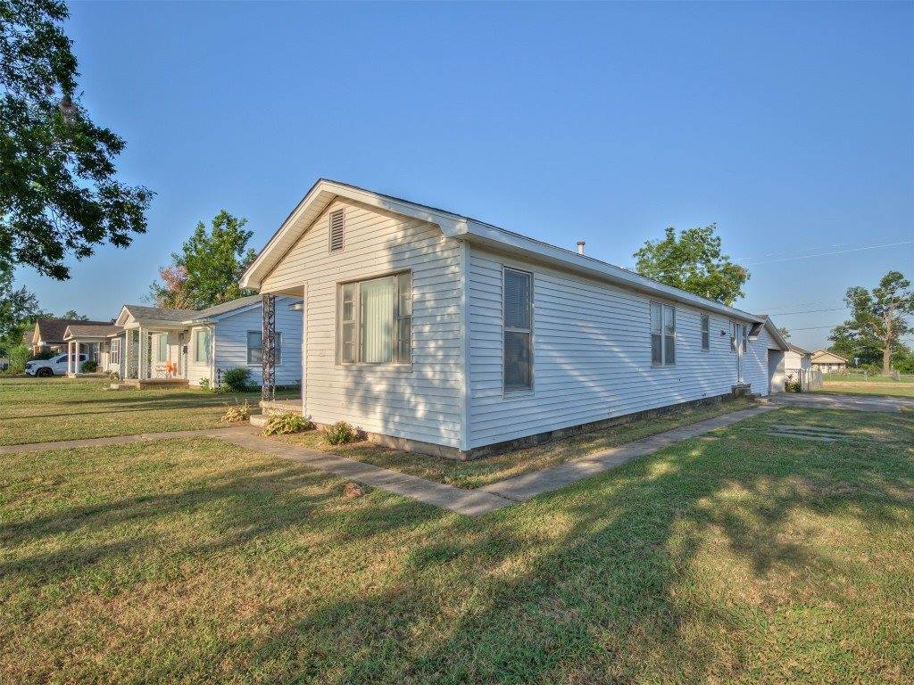 1730 North Park Avenue, Shawnee, OK 74804