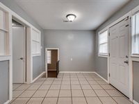 1730 North Park Avenue, Shawnee, OK 74804