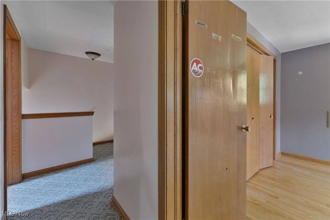 9897 Struthers Road, New Middletown, OH 44442