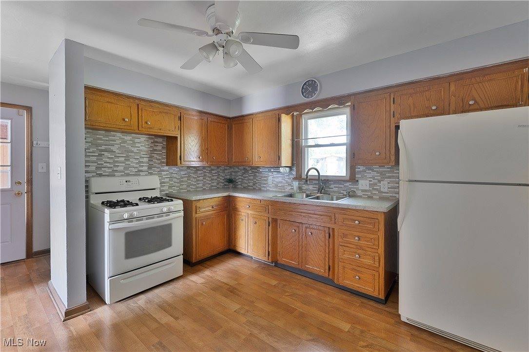 9897 Struthers Road, New Middletown, OH 44442