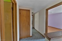 9897 Struthers Road, New Middletown, OH 44442