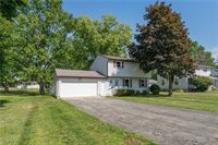 9897 Struthers Road, New Middletown, OH 44442