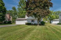 9897 Struthers Road, New Middletown, OH 44442