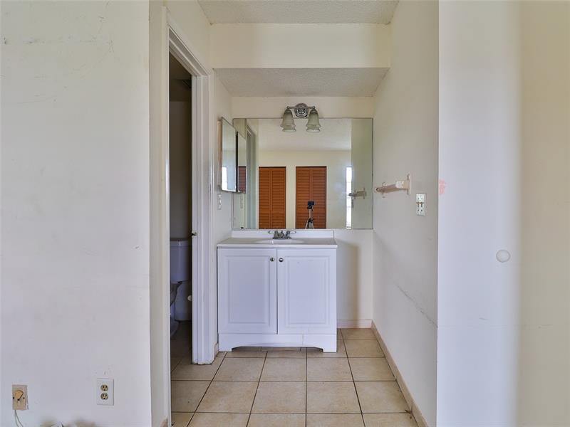 9930 Twin Lakes DR 7-L, #7-L, Coral Springs, FL 33071