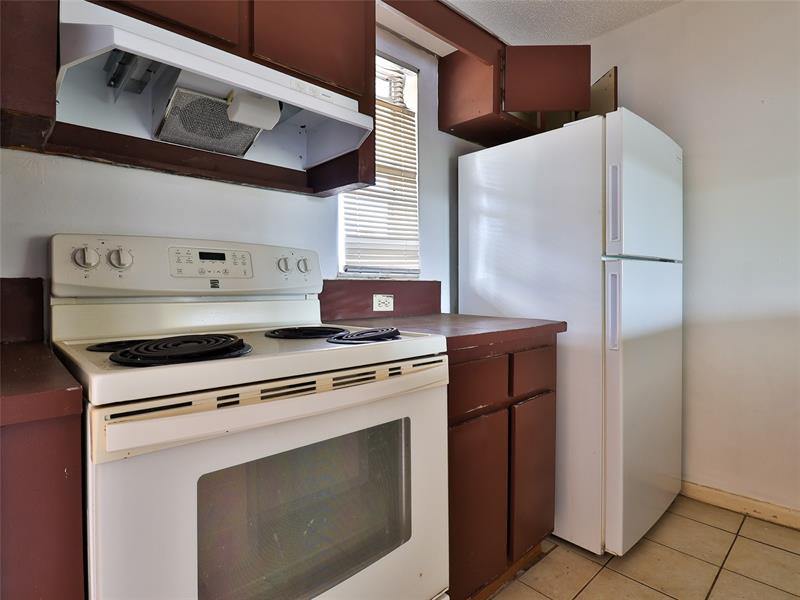 9930 Twin Lakes DR 7-L, #7-L, Coral Springs, FL 33071