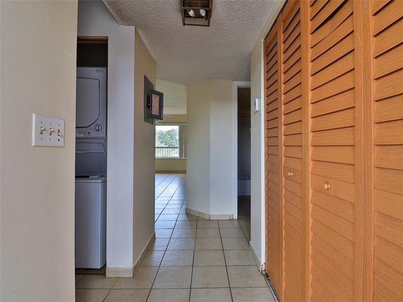 9930 Twin Lakes DR 7-L, #7-L, Coral Springs, FL 33071