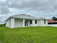 921 Norton Ave South, Lehigh Acres, FL 33974