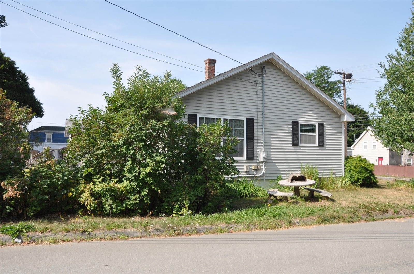 370 South Main Street, Brewer, ME 04412