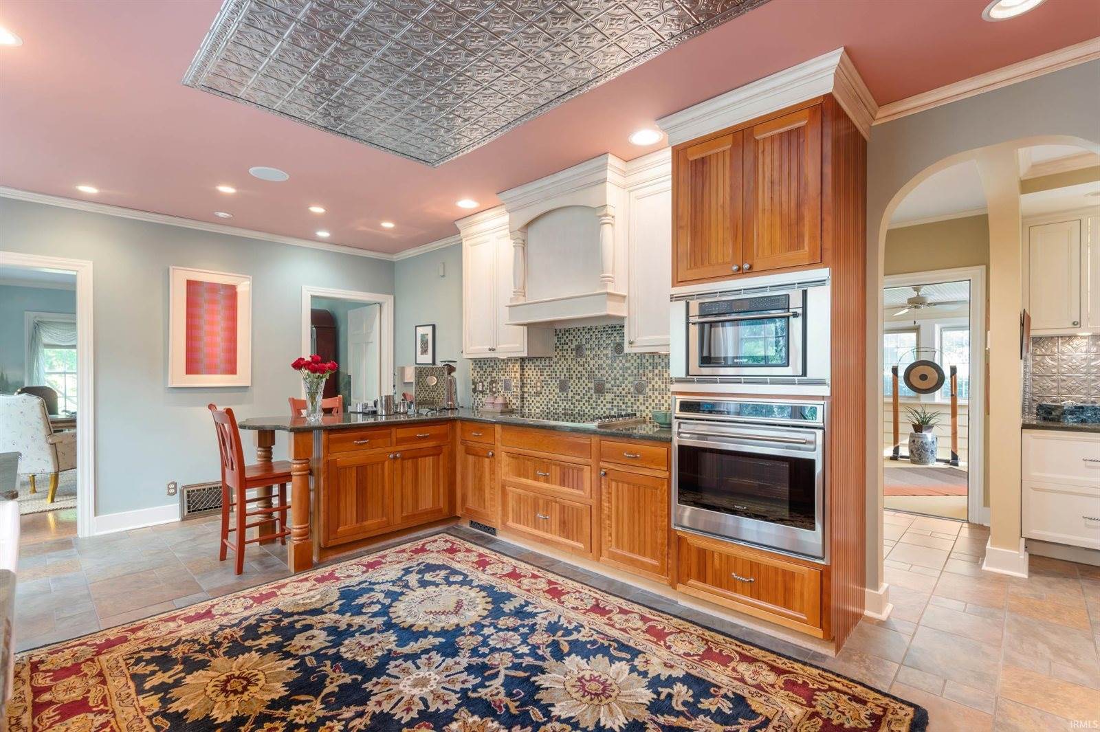 1004 N Meadow Lane, Muncie, IN 47304