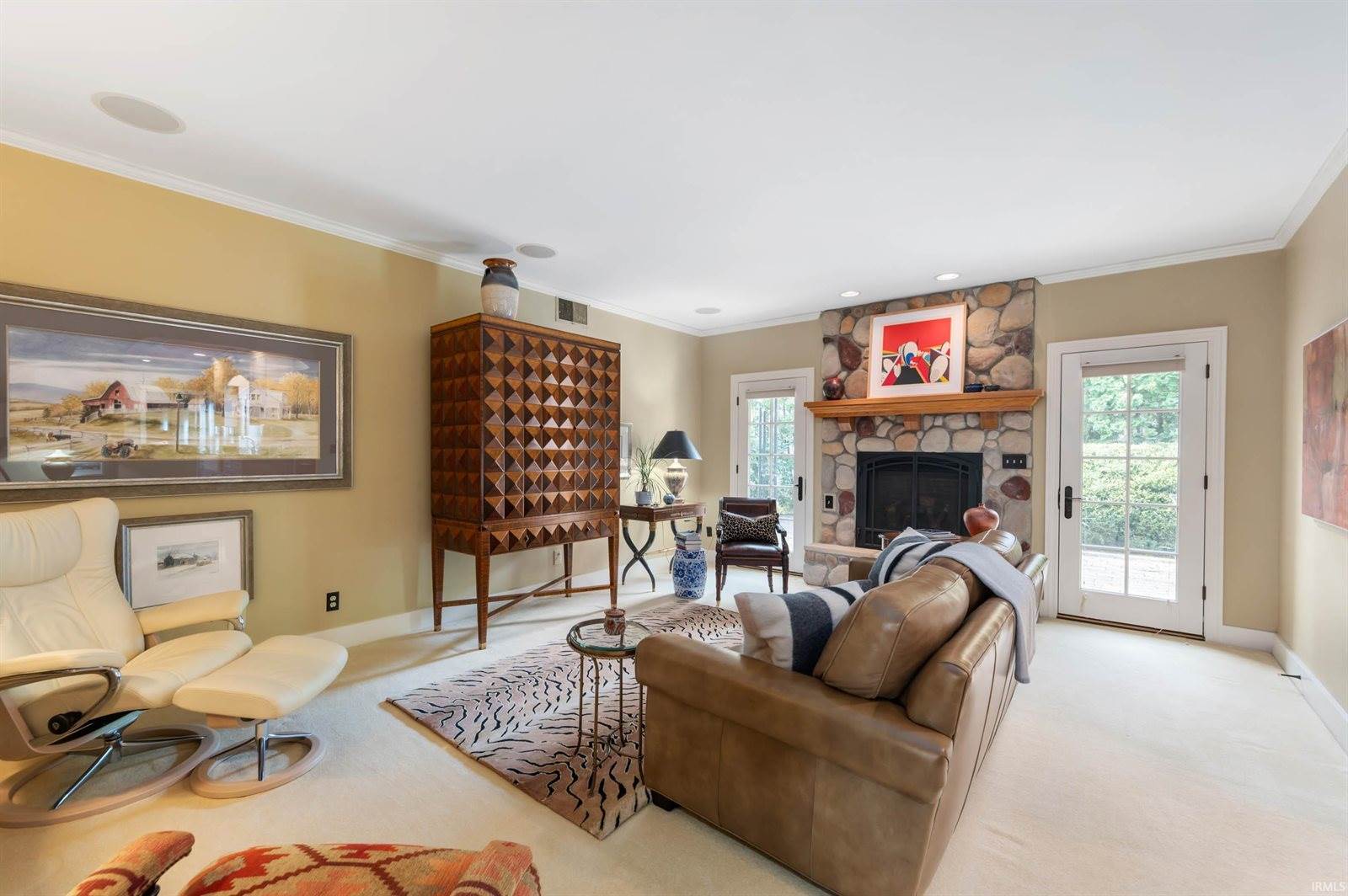 1004 N Meadow Lane, Muncie, IN 47304