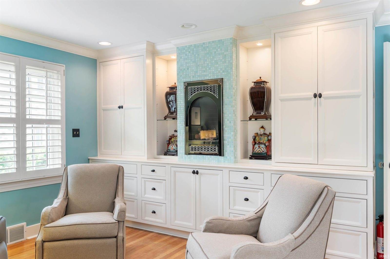 1004 N Meadow Lane, Muncie, IN 47304