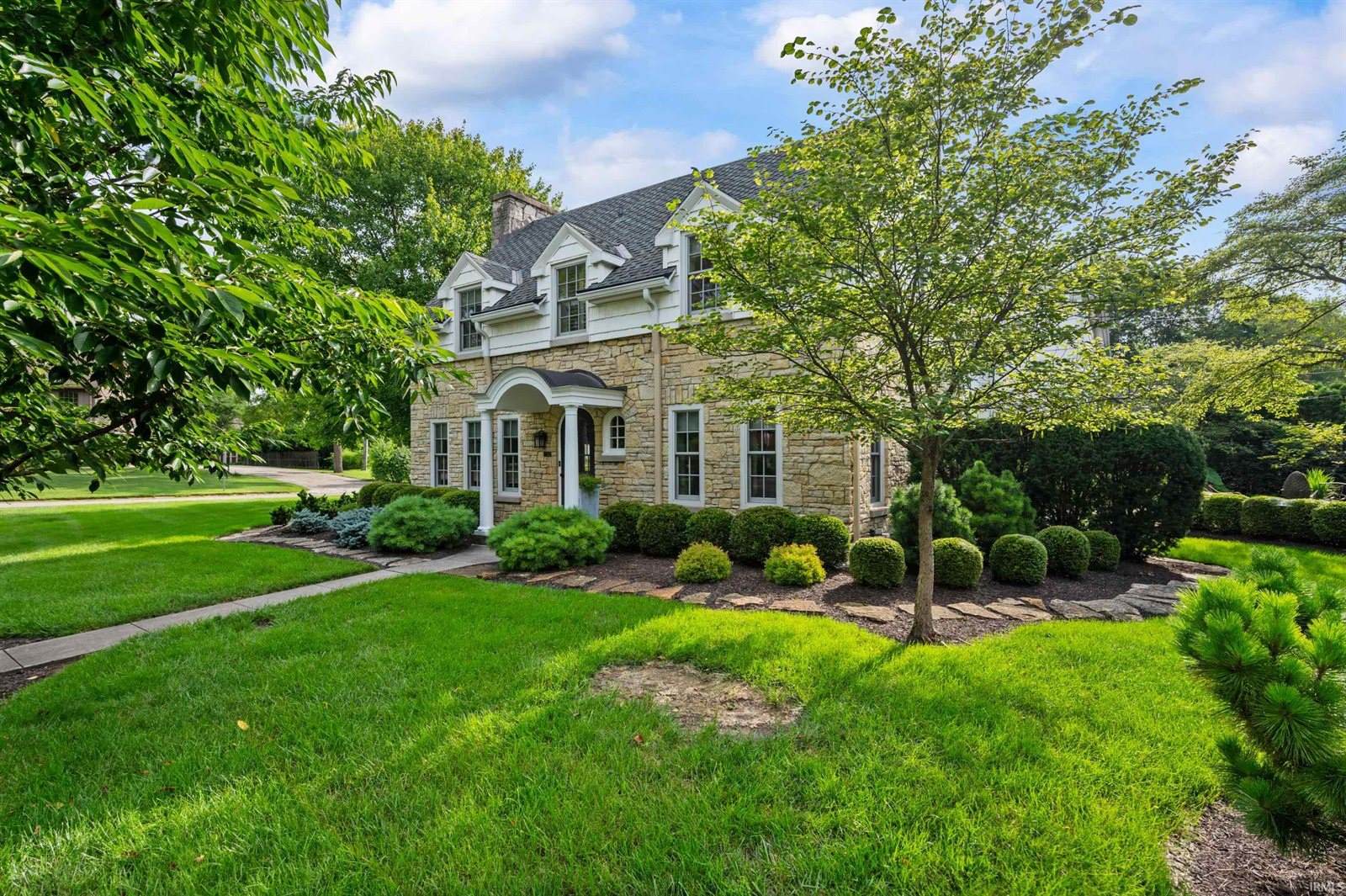 1004 N Meadow Lane, Muncie, IN 47304