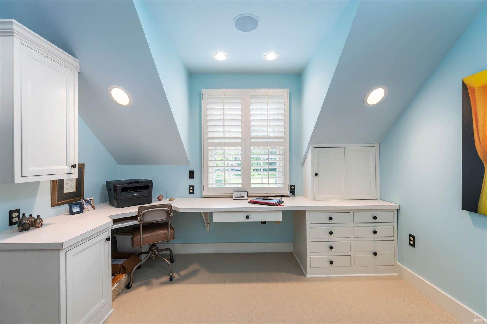 1004 N Meadow Lane, Muncie, IN 47304