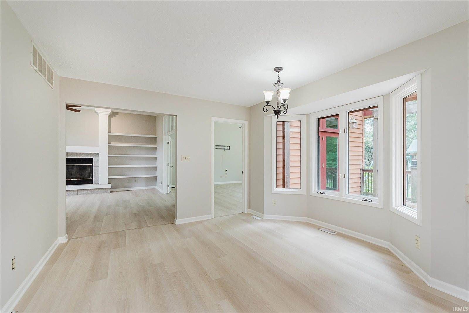 5205 W Tamarac Drive, Muncie, IN 47304