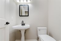 5205 W Tamarac Drive, Muncie, IN 47304