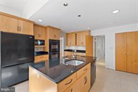 11900 Gainsborough Road, Potomac, MD 20854