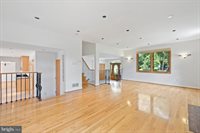 11900 Gainsborough Road, Potomac, MD 20854