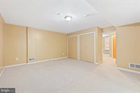 11900 Gainsborough Road, Potomac, MD 20854