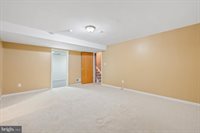 11900 Gainsborough Road, Potomac, MD 20854