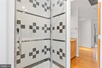 11900 Gainsborough Road, Potomac, MD 20854