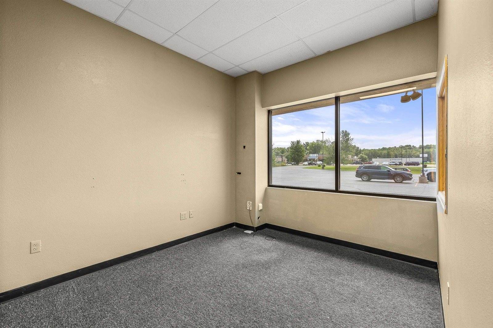 5720 Windy Drive, Stevens Point, WI 54482