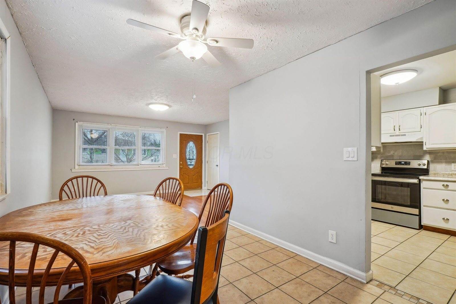 1291 Pierce Avenue, Columbus, OH 43227