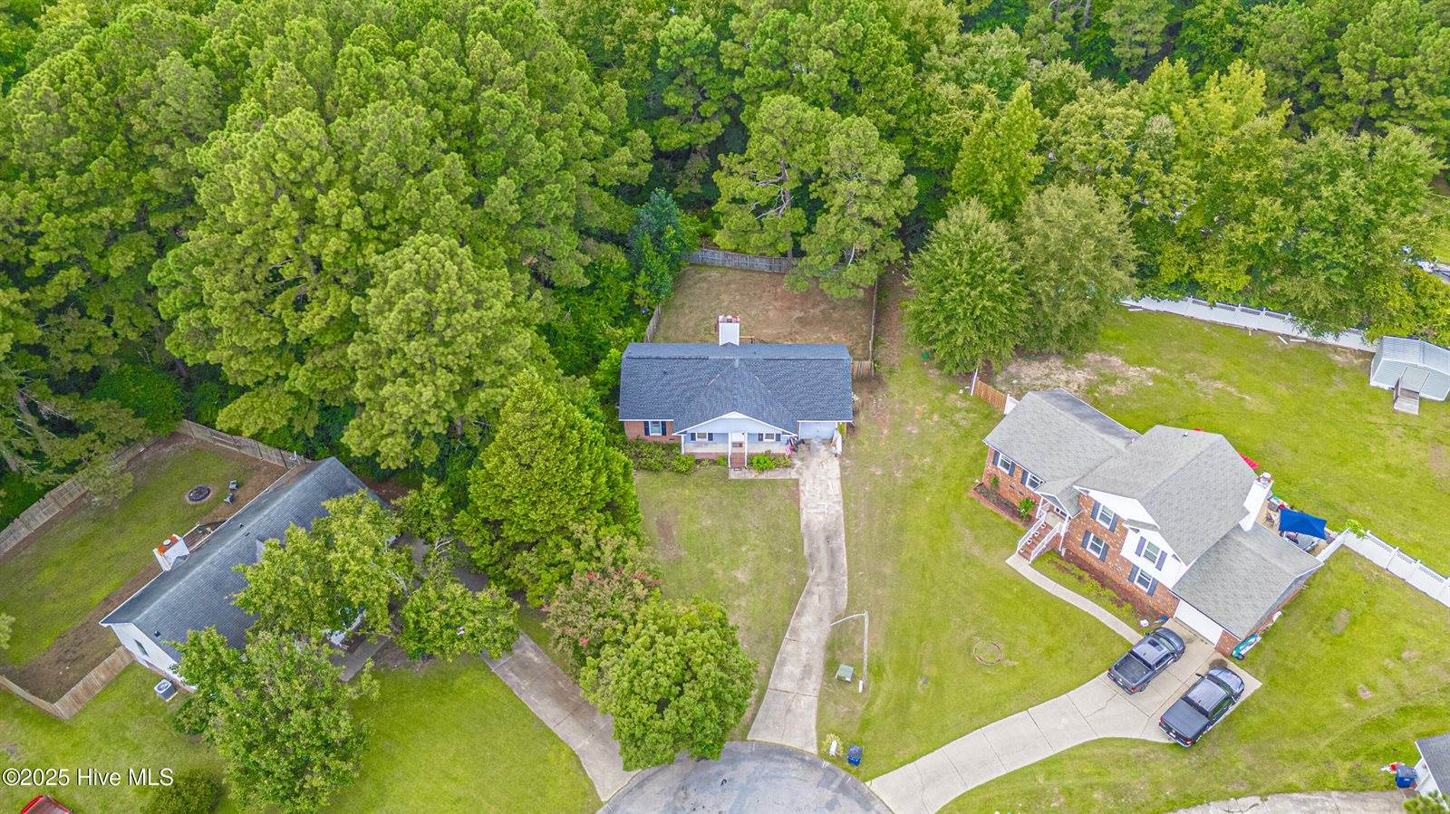 207 Whitechapel Lane, Raeford, NC 28376