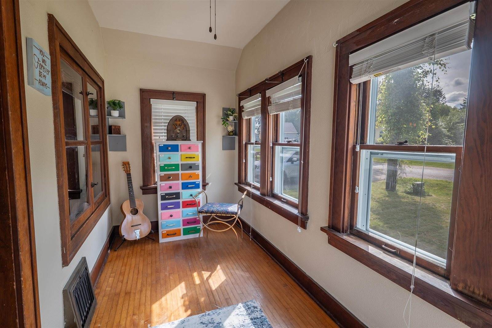 1209 S Chestnut Avenue, Marshfield, WI 54449