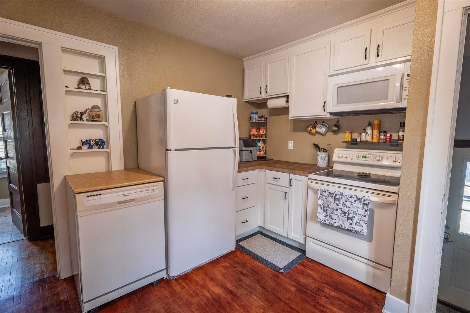 1209 S Chestnut Avenue, Marshfield, WI 54449