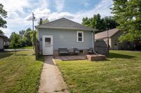 1209 S Chestnut Avenue, Marshfield, WI 54449