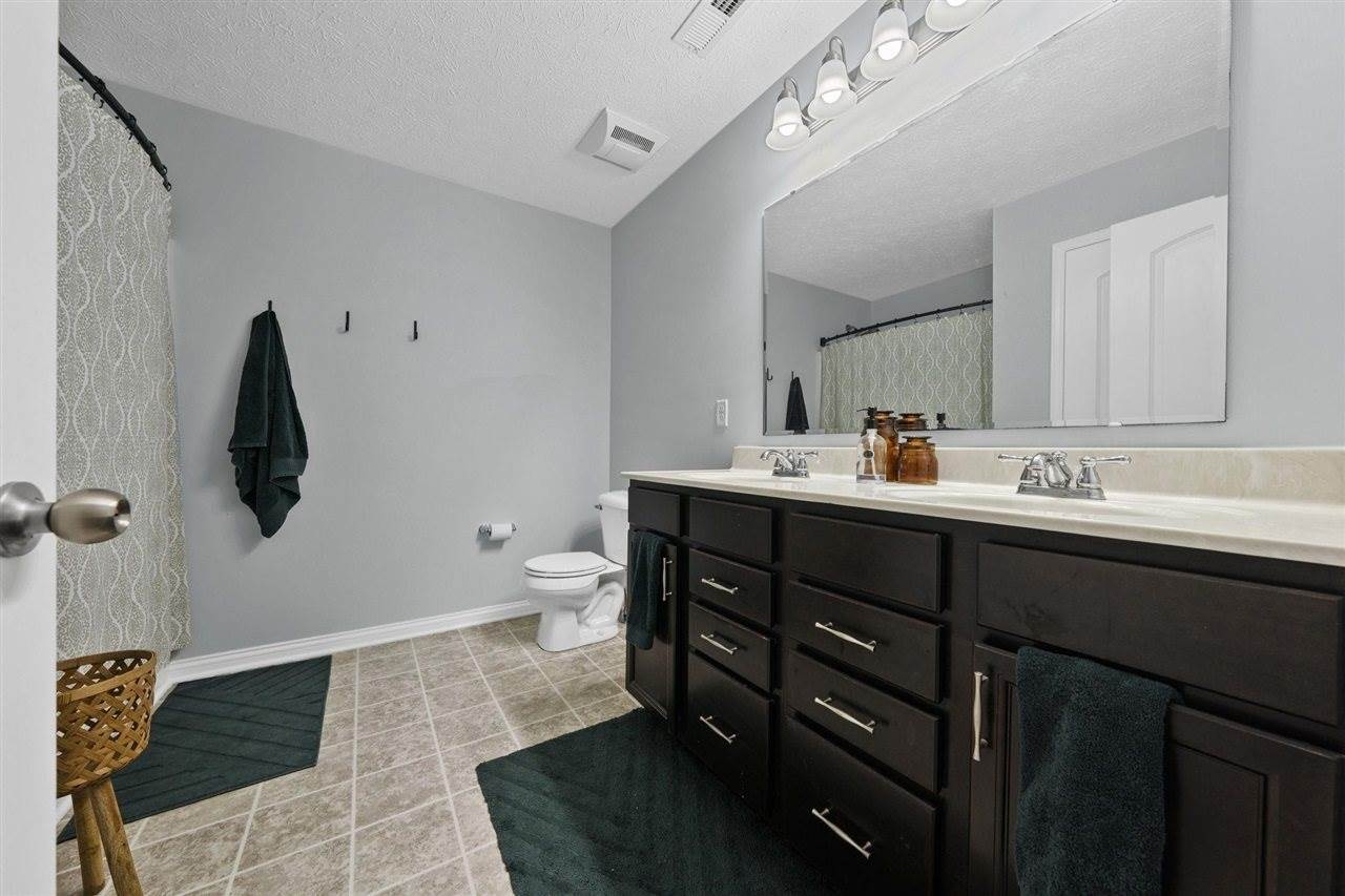 1059 Chicory Way, Bowling Green, KY 42104