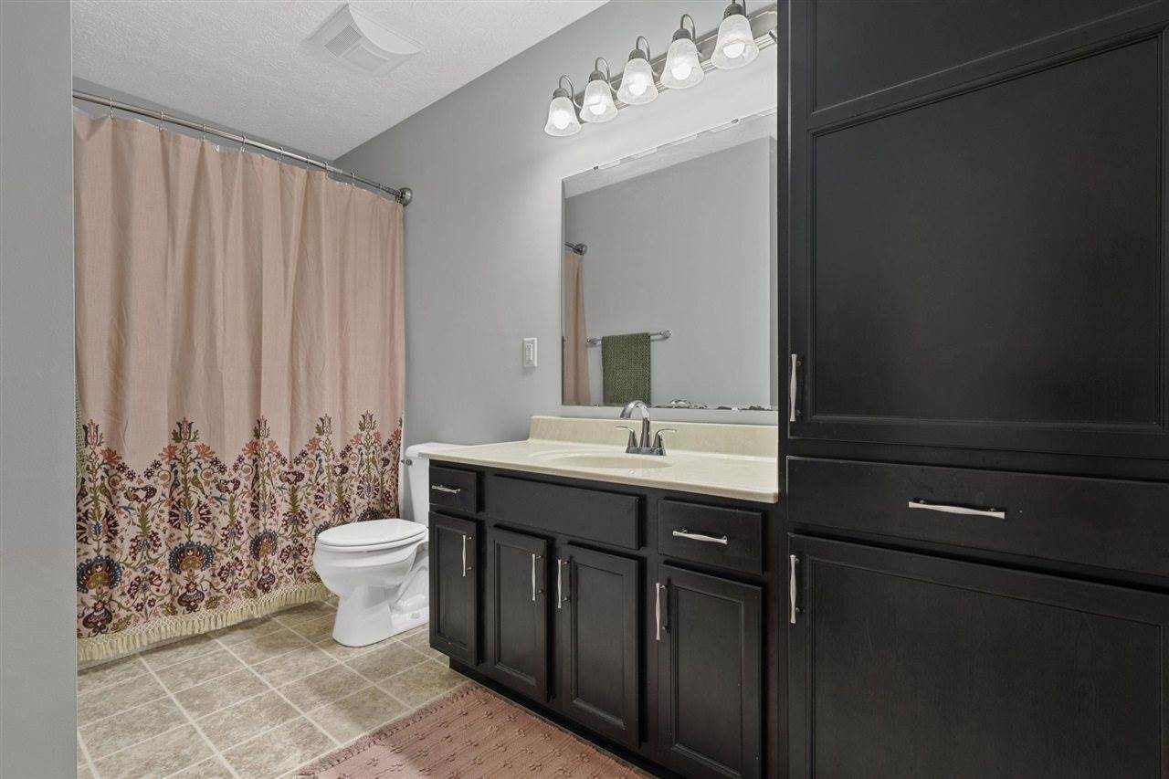 1059 Chicory Way, Bowling Green, KY 42104