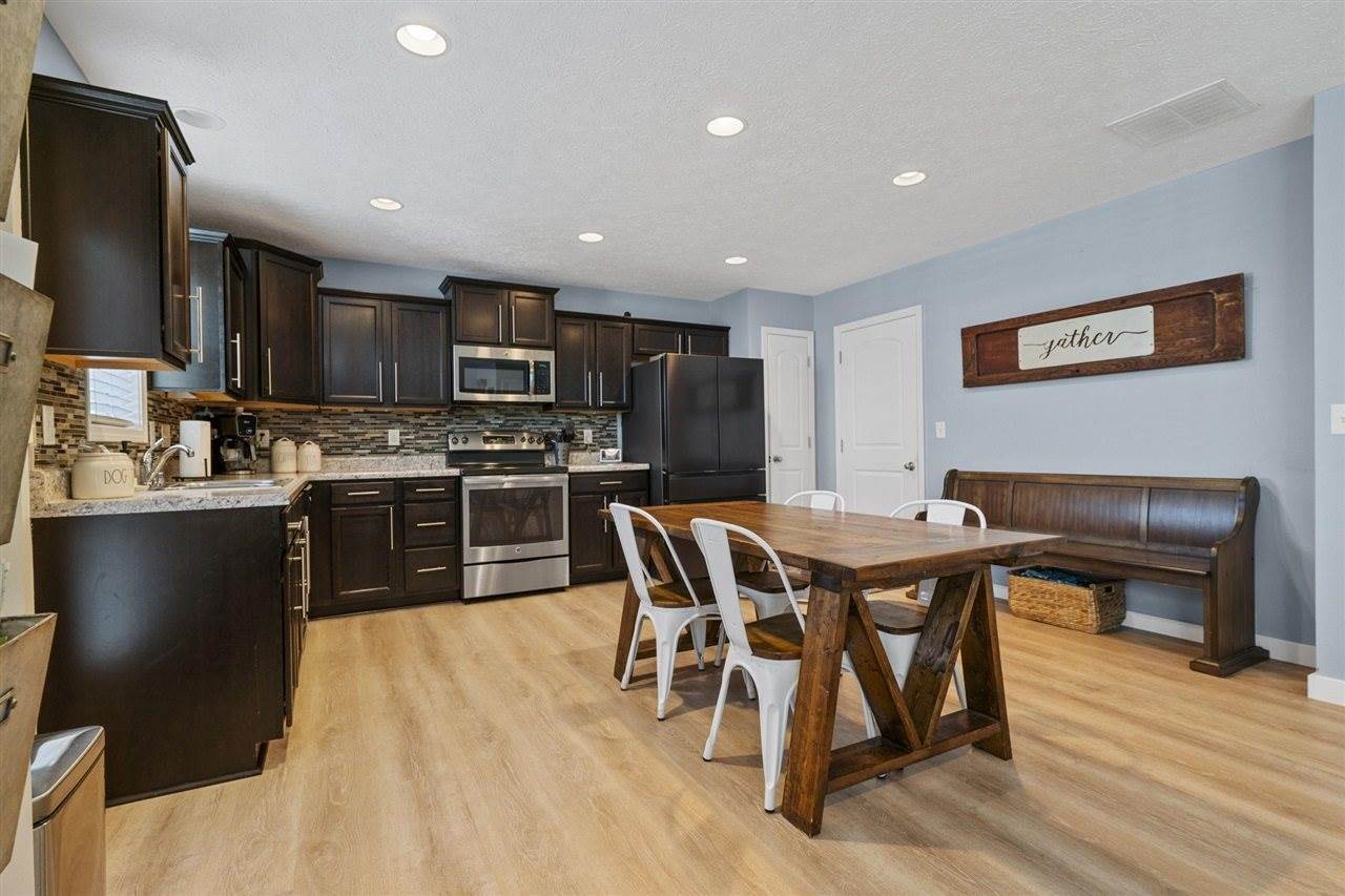 1059 Chicory Way, Bowling Green, KY 42104