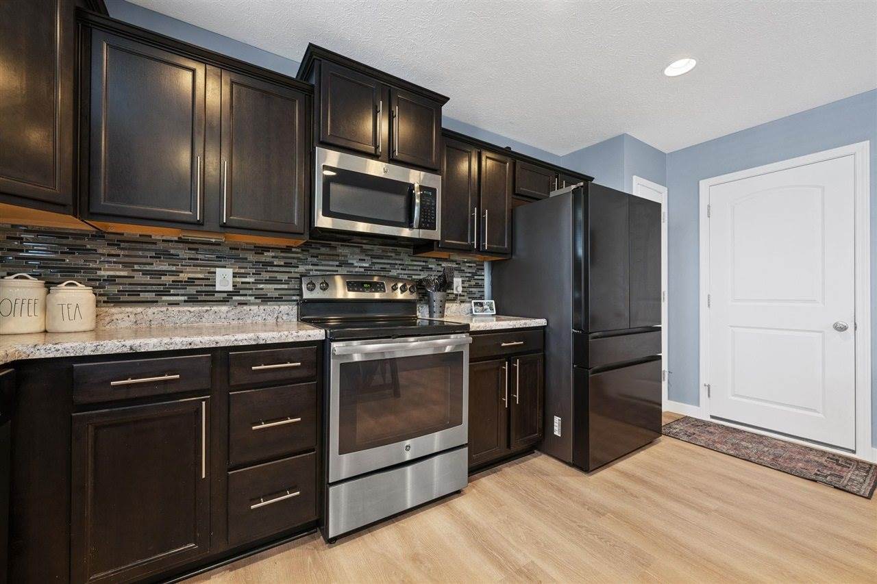 1059 Chicory Way, Bowling Green, KY 42104