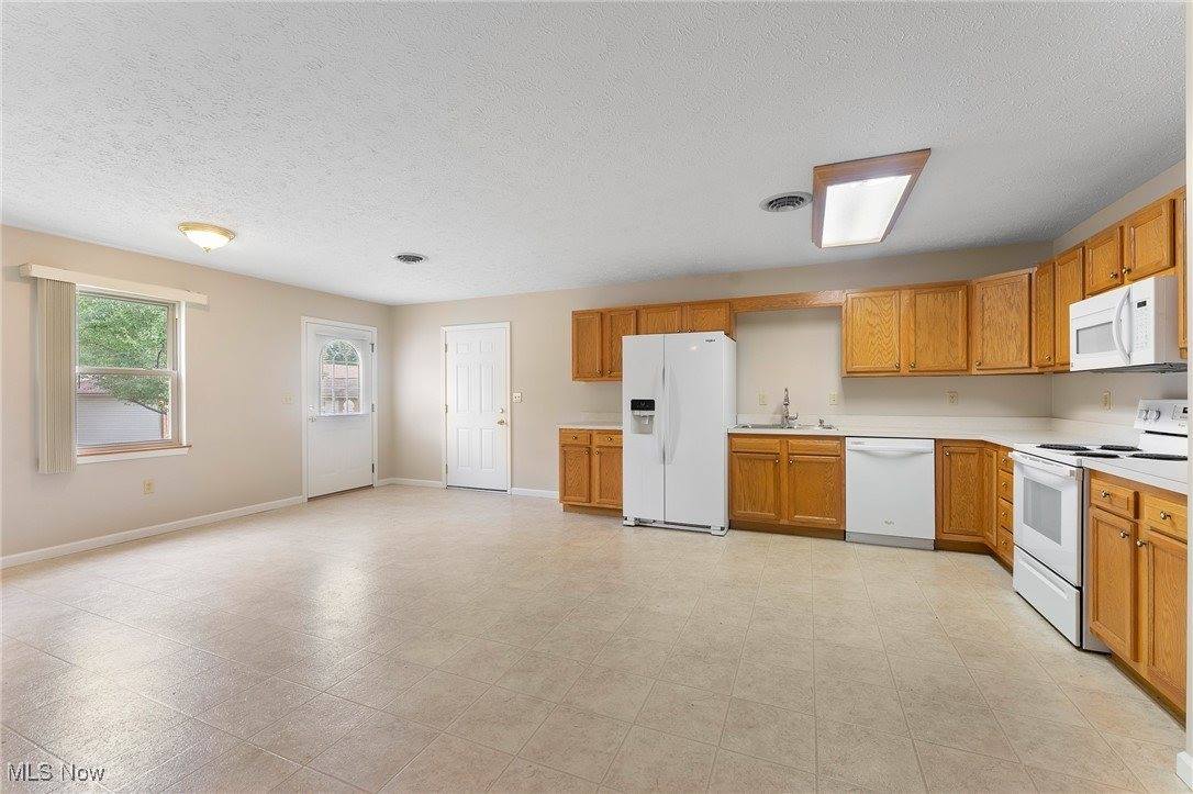 405 Orchard Drive, Leetonia, OH 44431