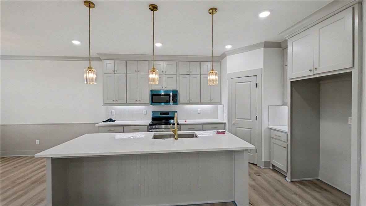 11 Staines Lane, Bella Vista, AR 72715