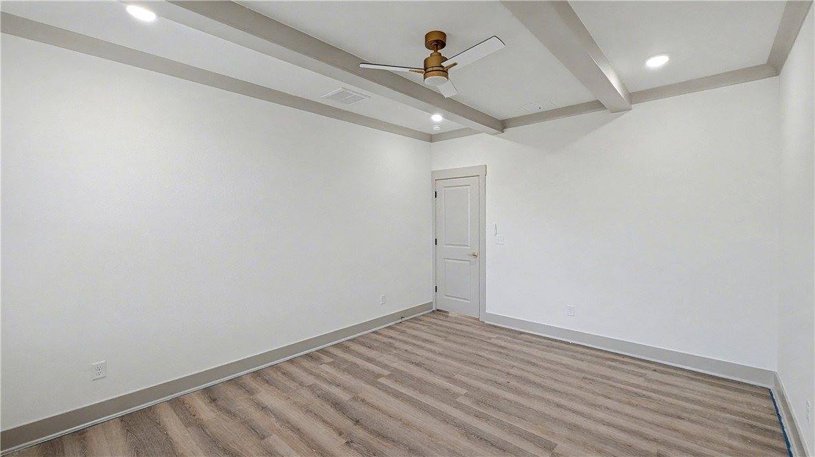 11 Staines Lane, Bella Vista, AR 72715