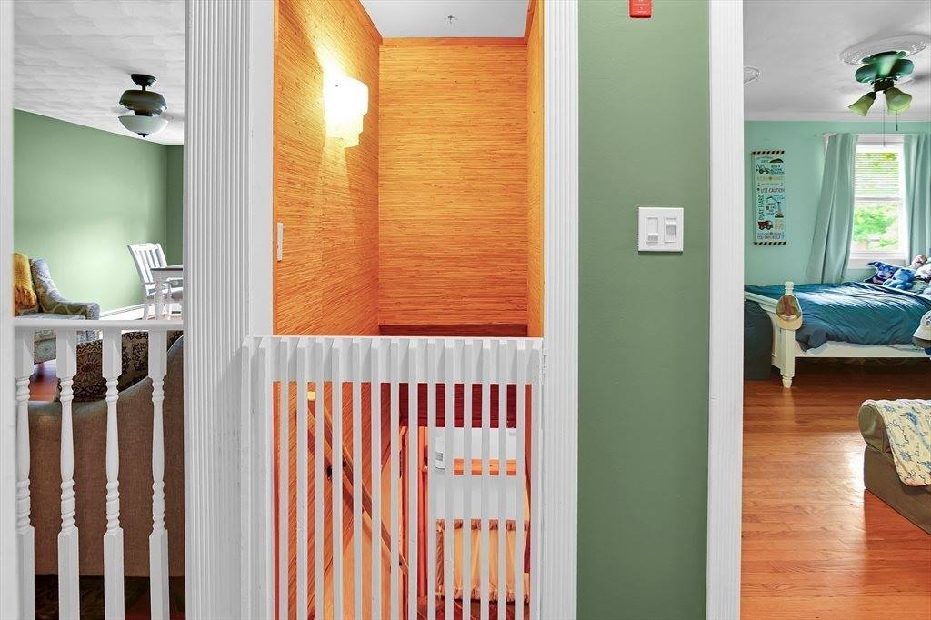 19 Locust Street, Westfield, MA 01085