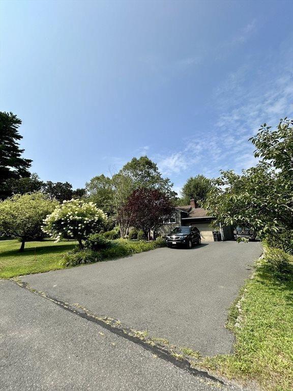 19 Locust Street, Westfield, MA 01085